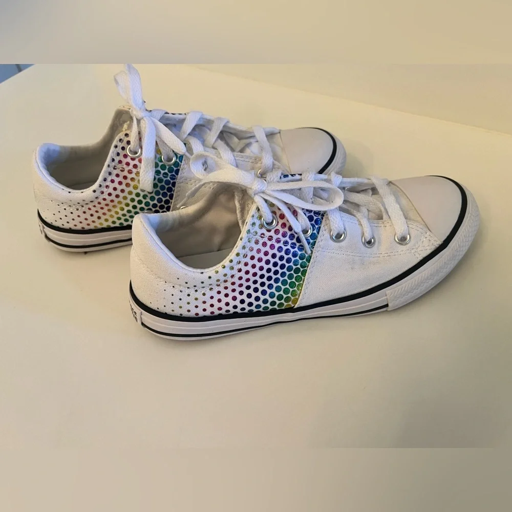 CONVERSE GIRLS SIZE 3 MADISON WHITE RAINBOW DOT SNEAKERS
